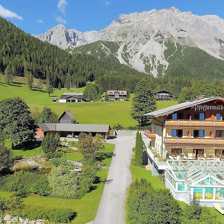Aparthotel Pfeffermuehle Ramsau am Dachstein Exteriör bild