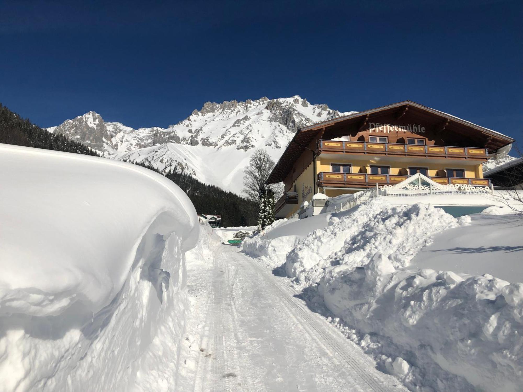 Aparthotel Pfeffermuehle Ramsau am Dachstein Exteriör bild
